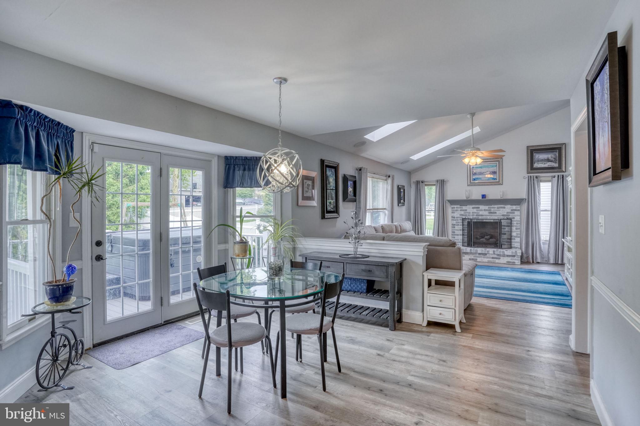 CHARTWELL - Residential