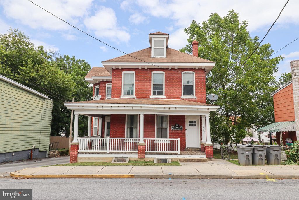 Photo of 1617 Center Street, LEBANON, PA 17042 (MLS # PALN2022902)