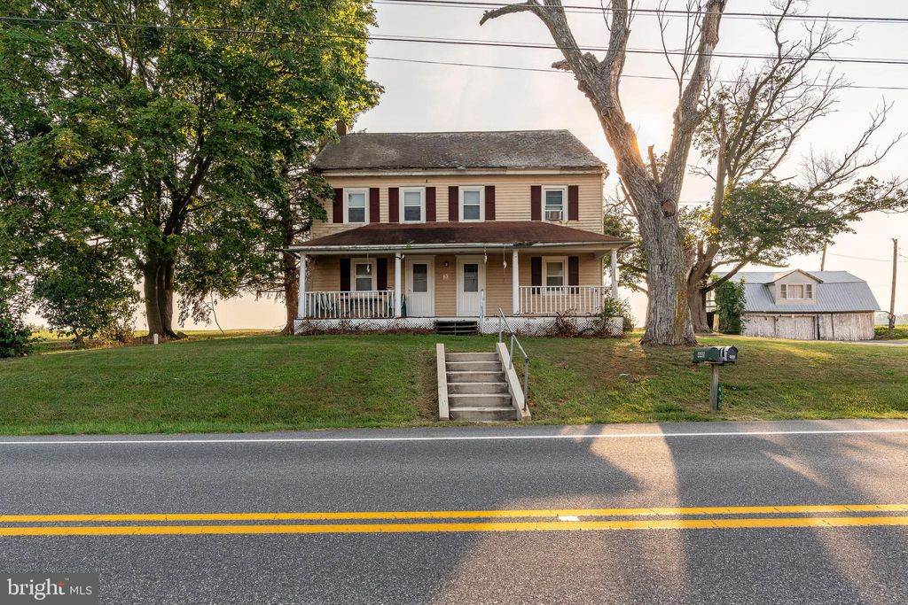 Photo of 440 N Colebrook Road, Manheim, PA 17545 (MLS # PALA2040396)