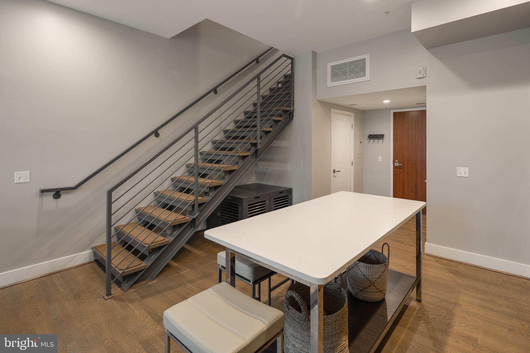 525 WATER STREET SW 404