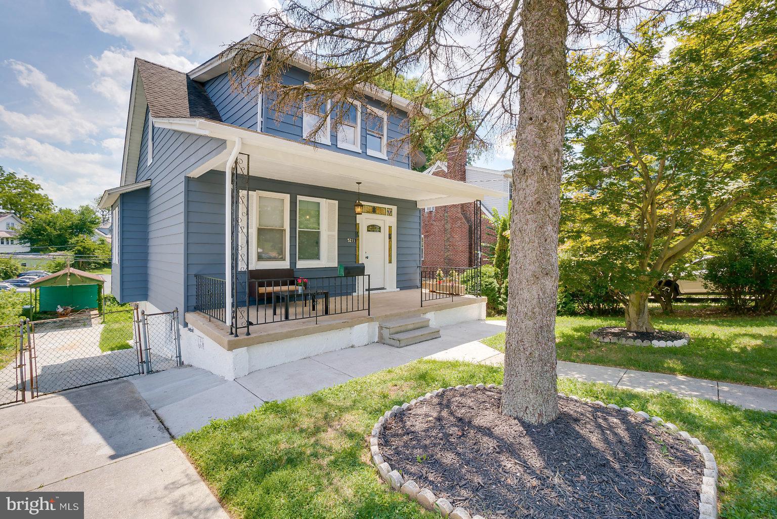 Must see home, wont last long at this price!!! 4 bedrooms and 2.5 baths. Lots of great off street parking and carport.