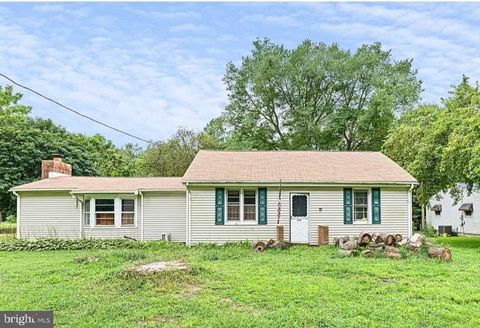 2445 KENTON ROAD DOVER DE 19904