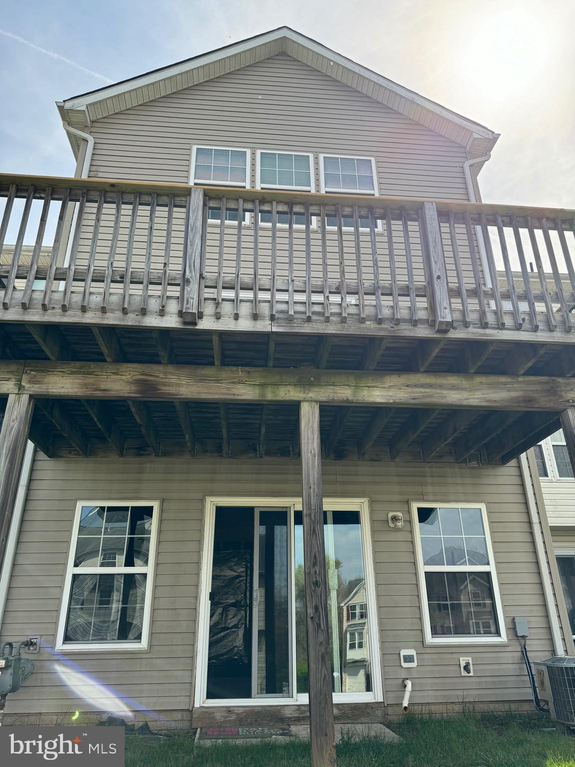 TROUT RUN - Residential Lease