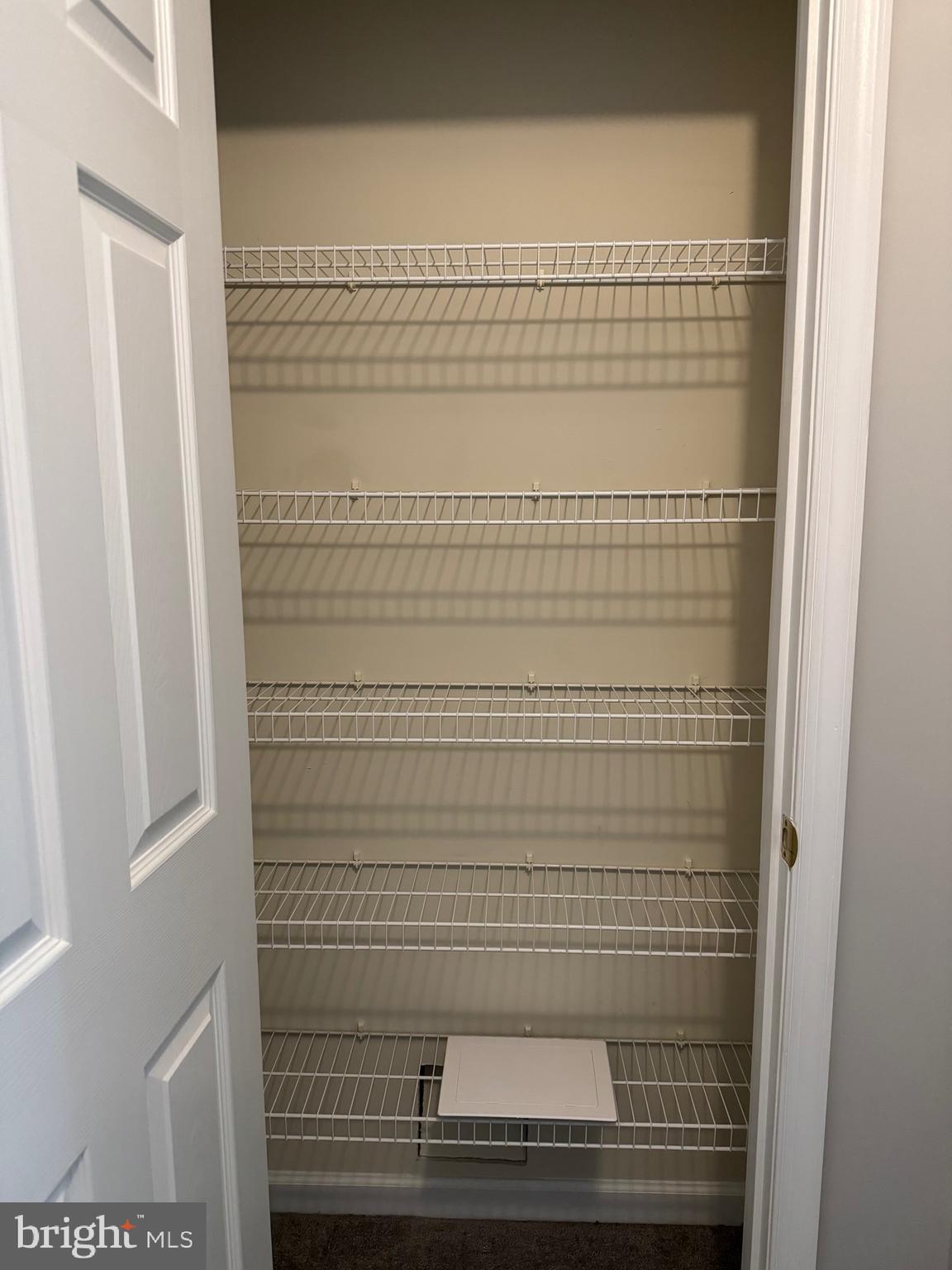 TROUT RUN - Residential Lease