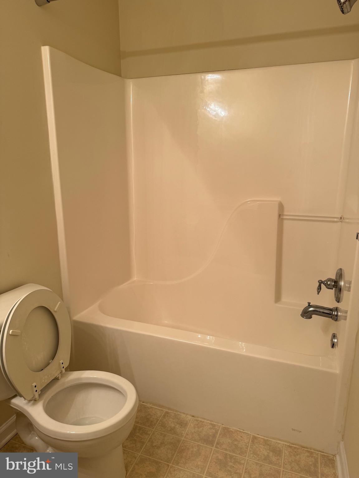 TROUT RUN - Residential Lease