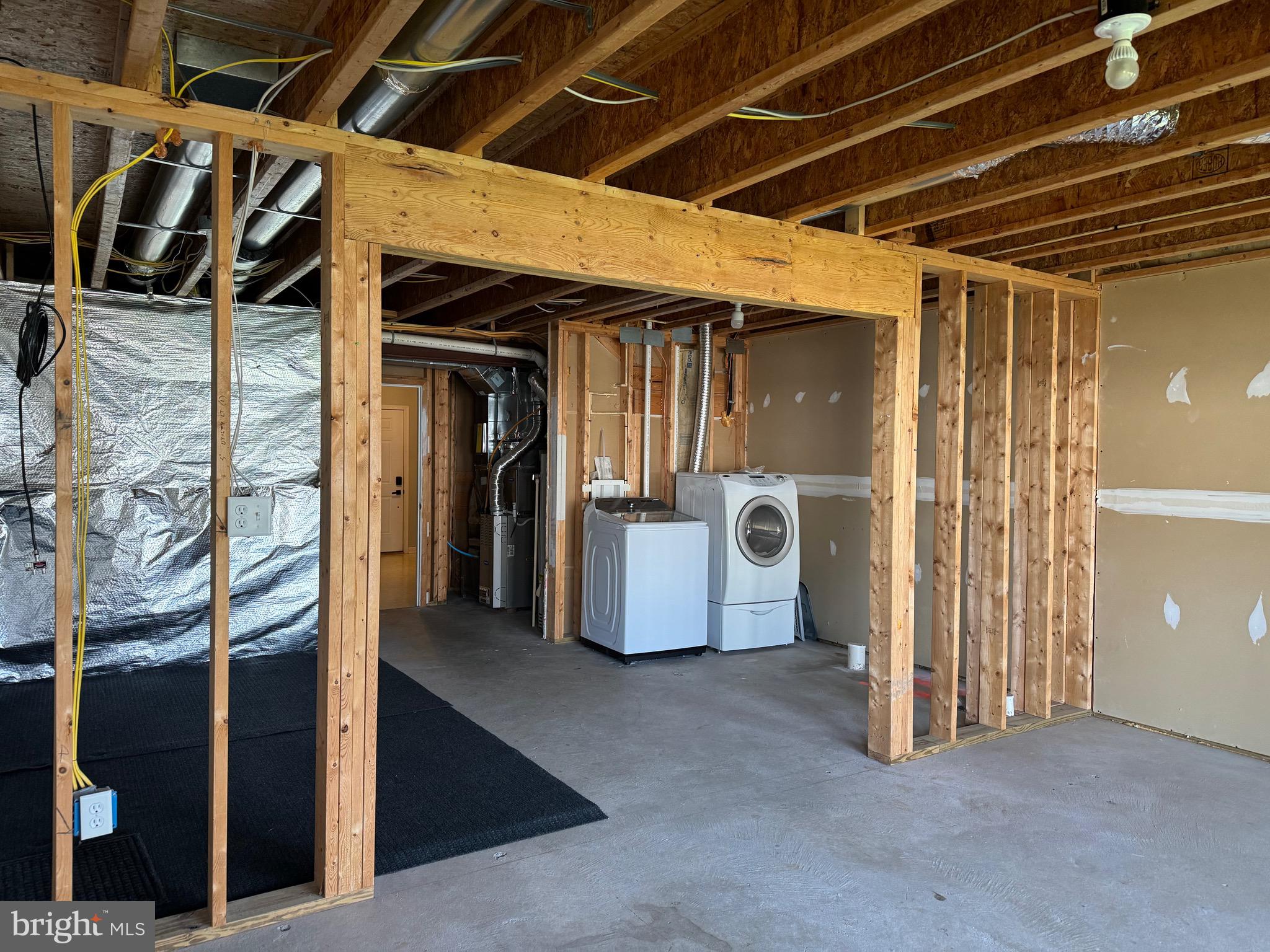 TROUT RUN - Residential Lease