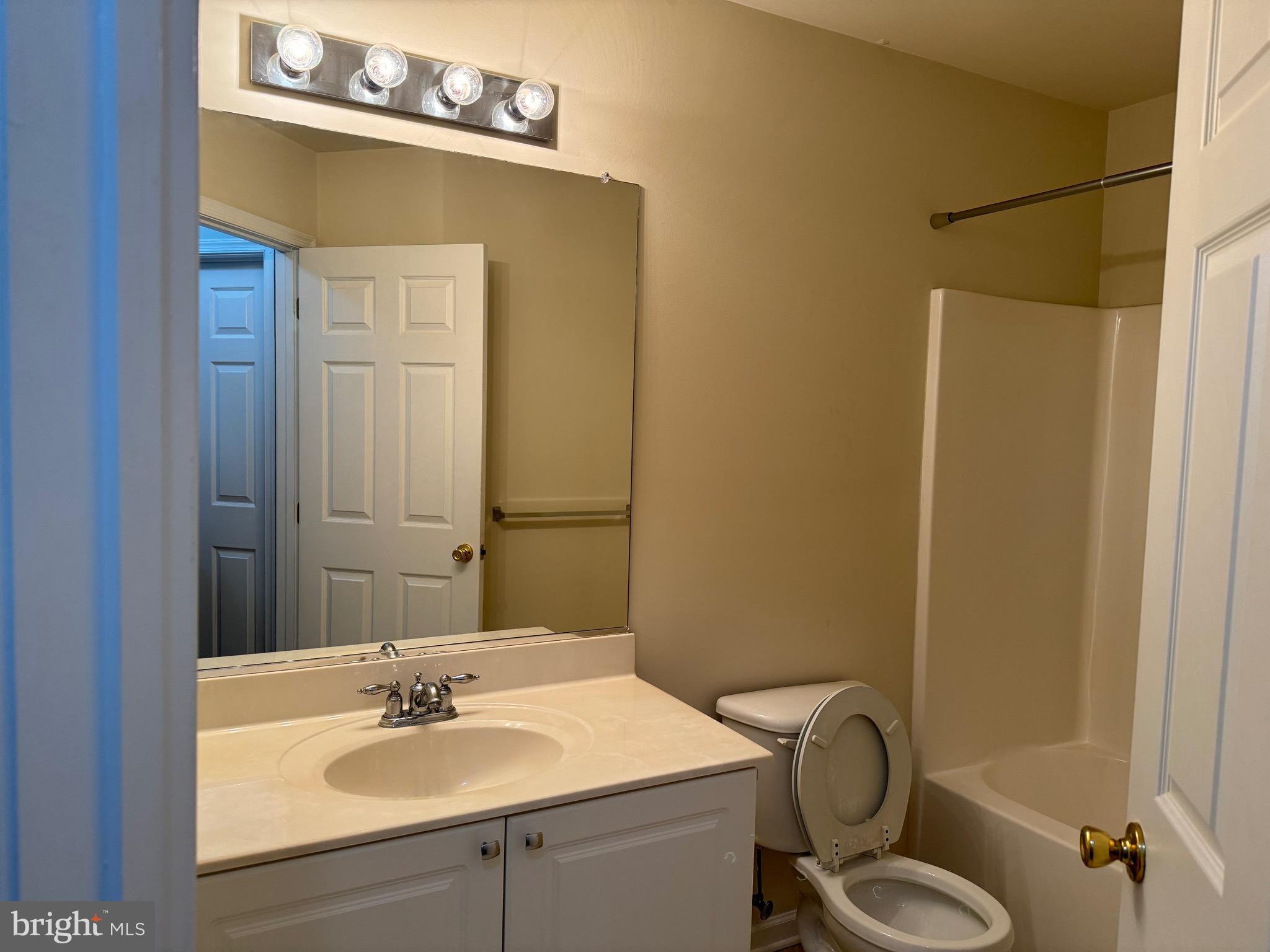 TROUT RUN - Residential Lease