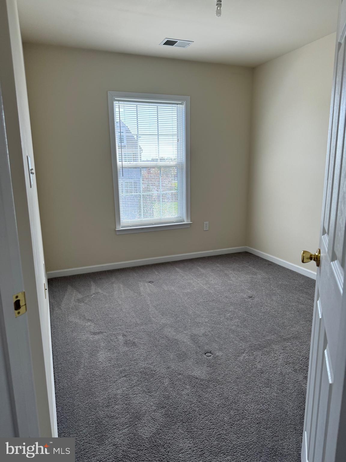 TROUT RUN - Residential Lease