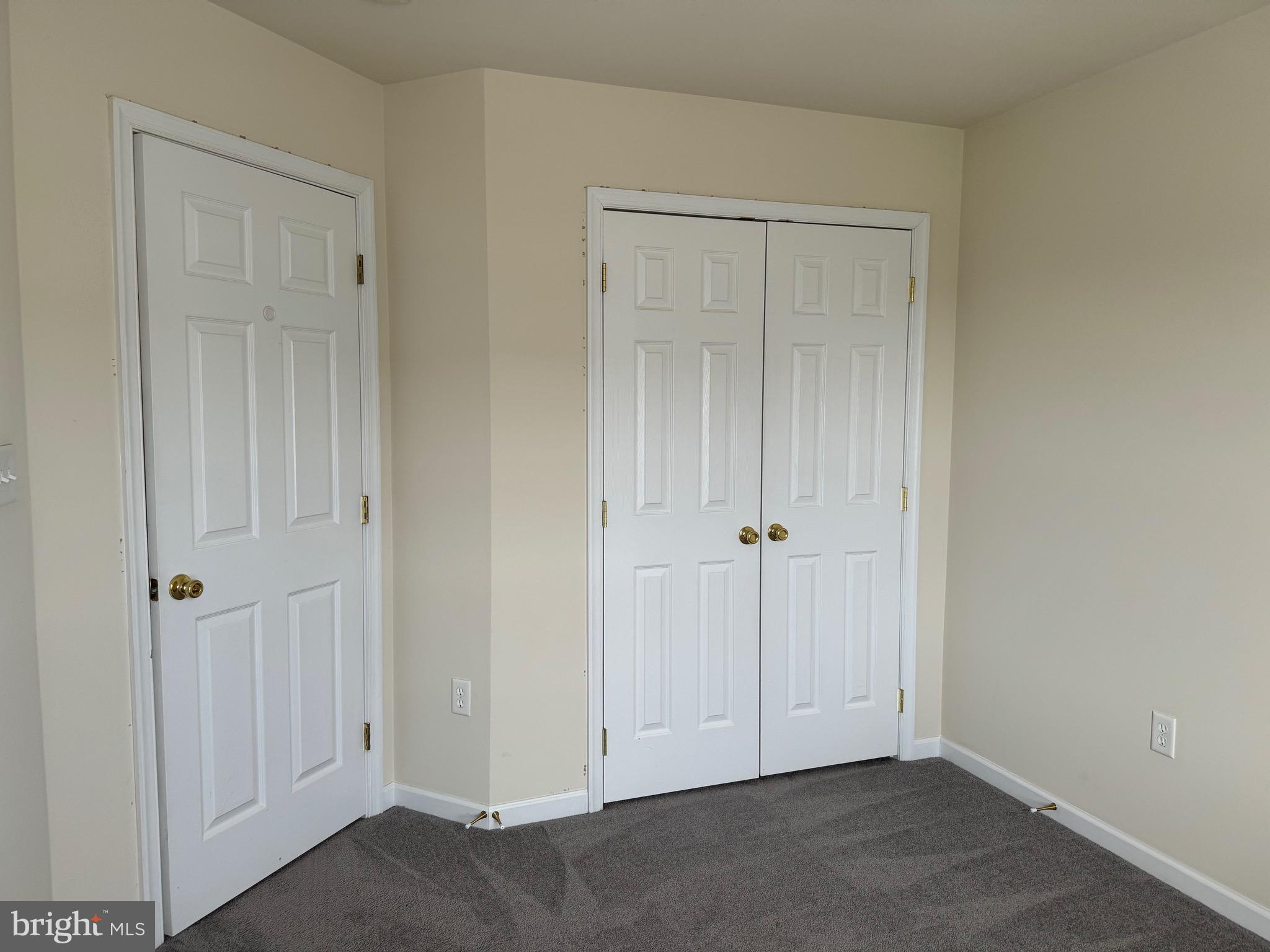 TROUT RUN - Residential Lease