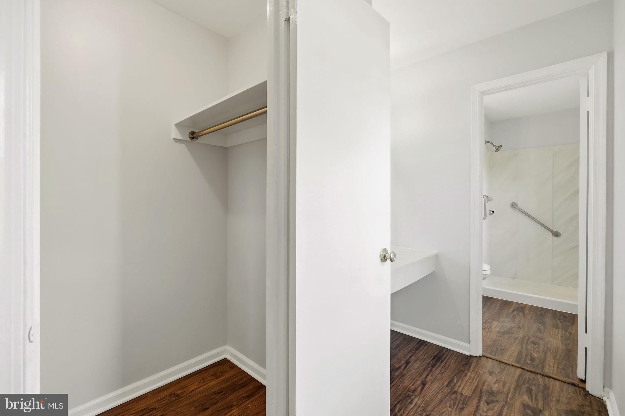 WESTLEIGH - Residential