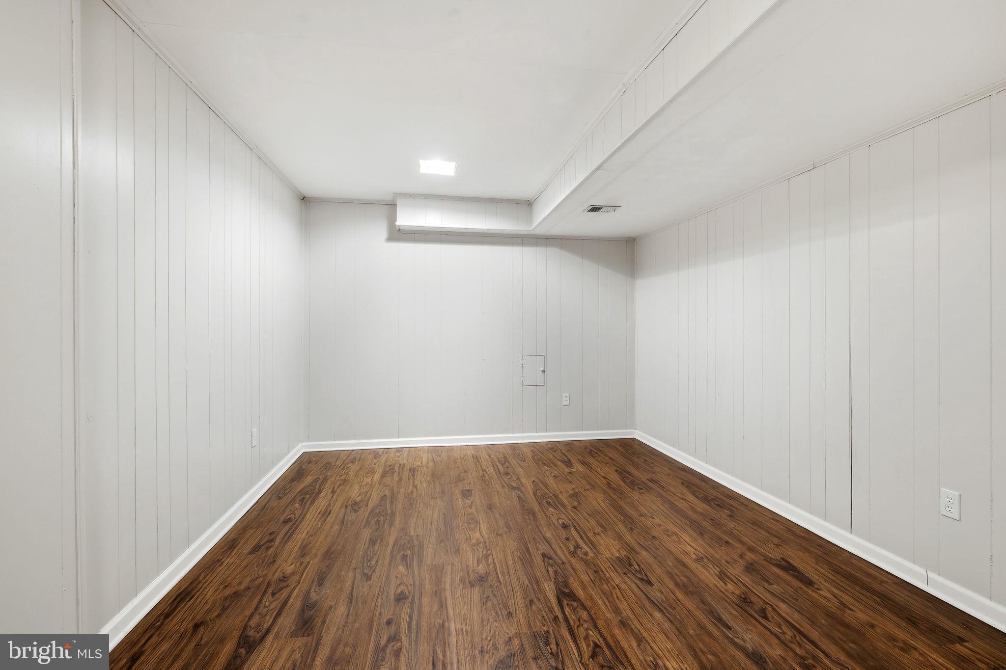 WESTLEIGH - Residential