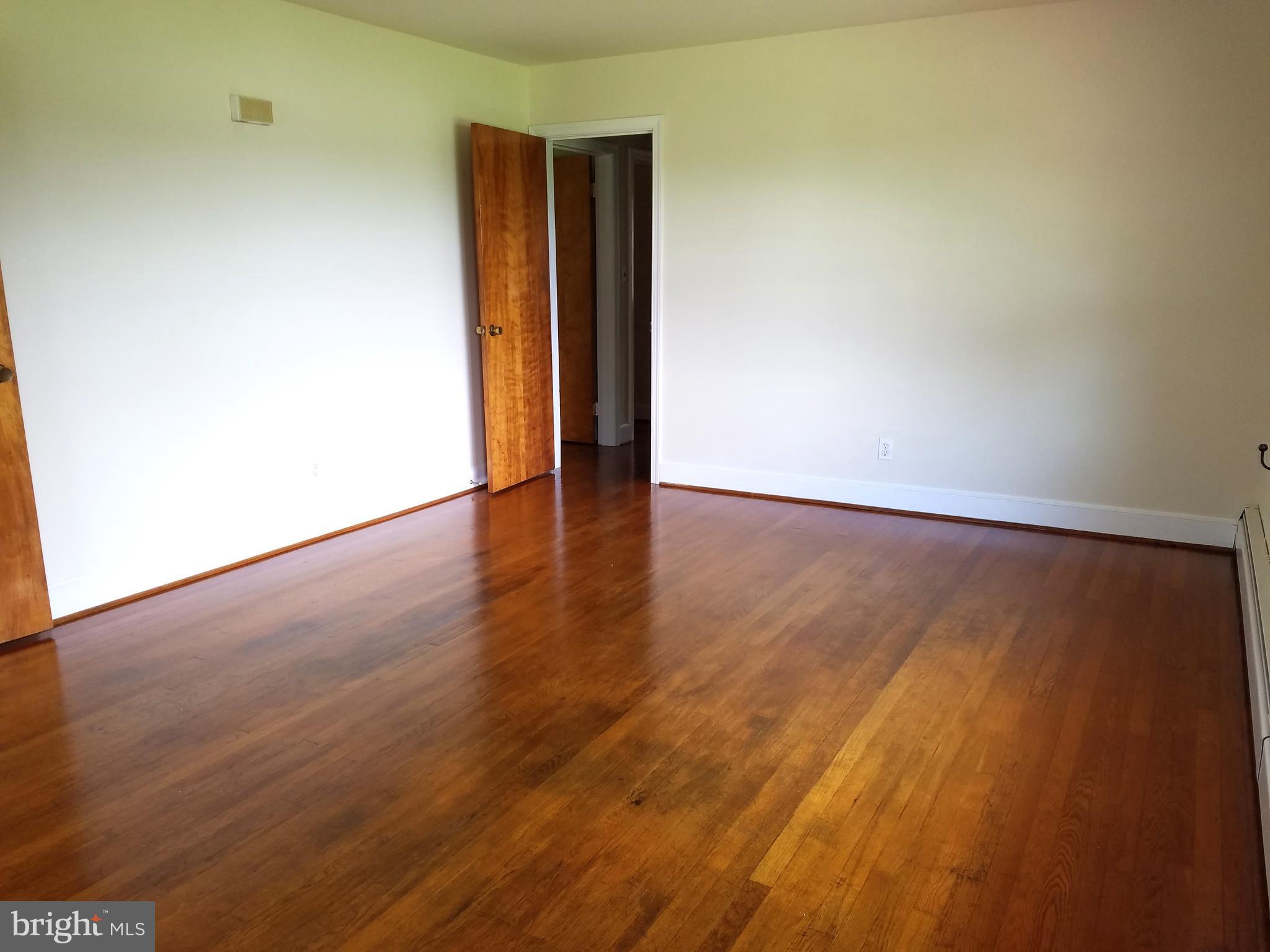 DOWNTOWN LEONARDTOWN - Residential Lease