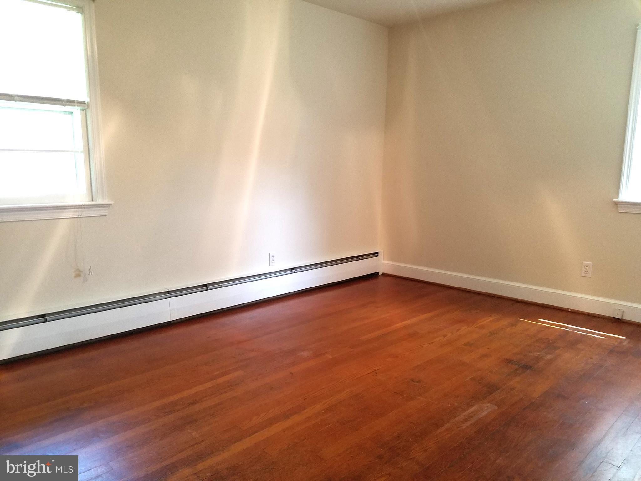 DOWNTOWN LEONARDTOWN - Residential Lease