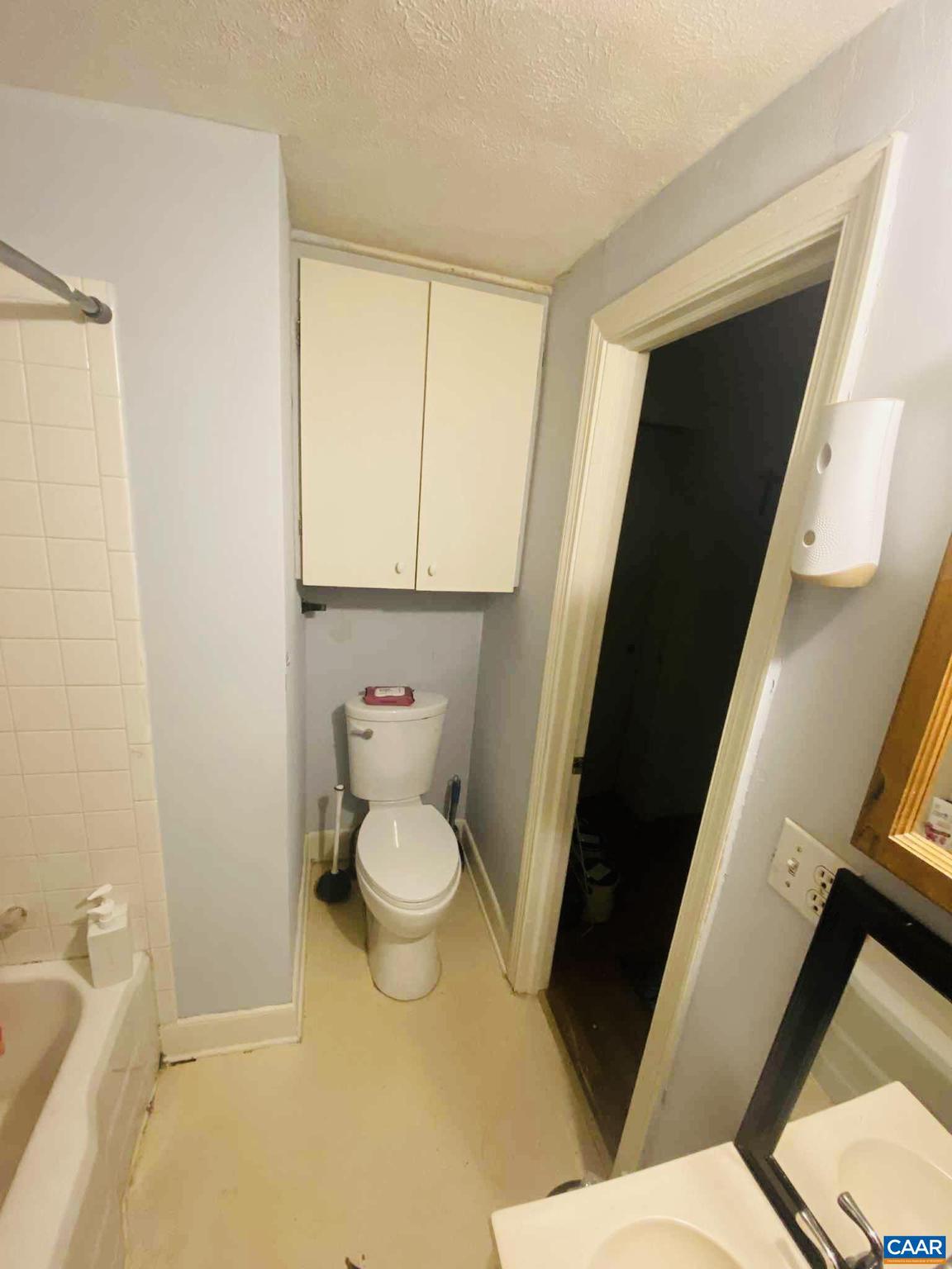 WAYNE HILLS - Residential