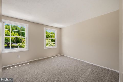 Tiny photo for 1527 Everlea Road, MARRIOTTSVILLE, MD 21104 (MLS # MDHW2065136)