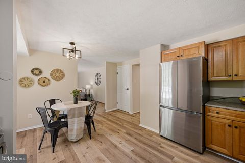 Tiny photo for 1527 Everlea Road, MARRIOTTSVILLE, MD 21104 (MLS # MDHW2065136)