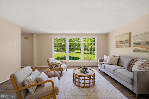 Tiny photo for 1527 Everlea Road, MARRIOTTSVILLE, MD 21104 (MLS # MDHW2065136)