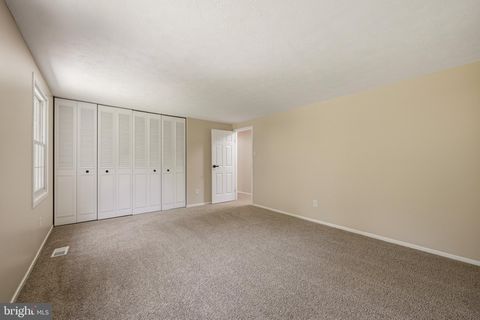 Tiny photo for 1527 Everlea Road, MARRIOTTSVILLE, MD 21104 (MLS # MDHW2065136)
