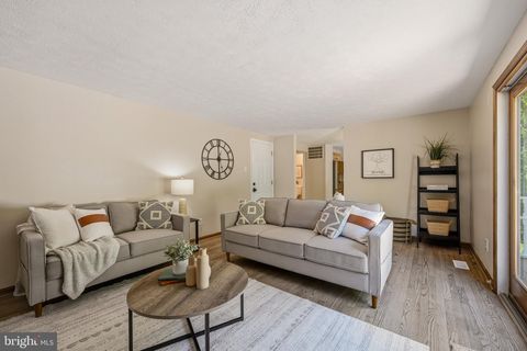 Tiny photo for 1527 Everlea Road, MARRIOTTSVILLE, MD 21104 (MLS # MDHW2065136)