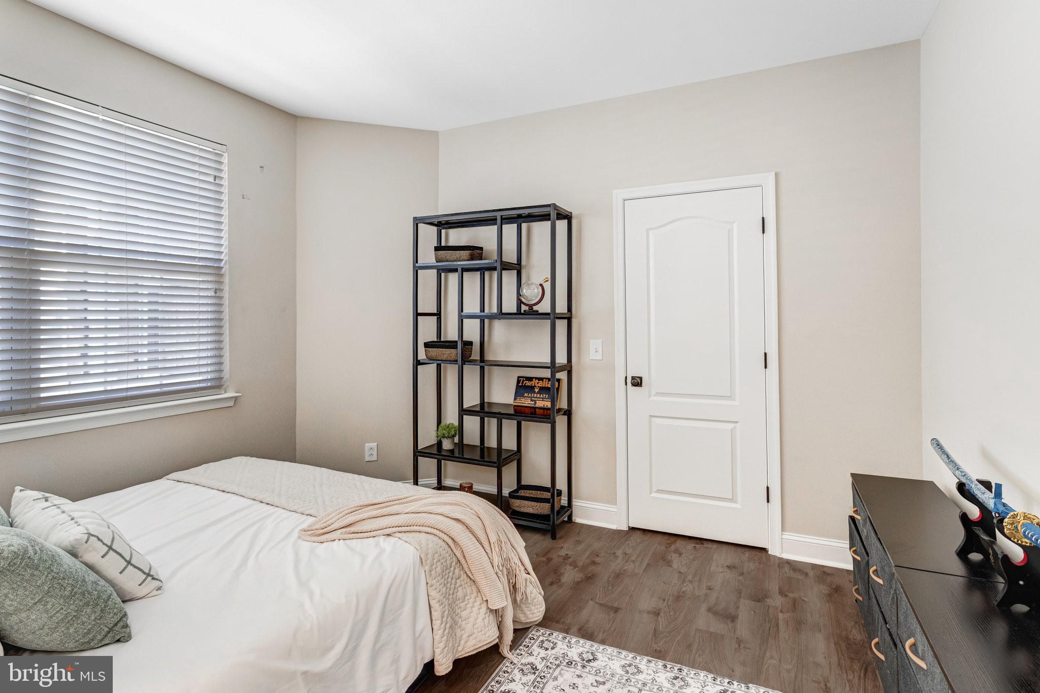 BELMONT BAY - Residential