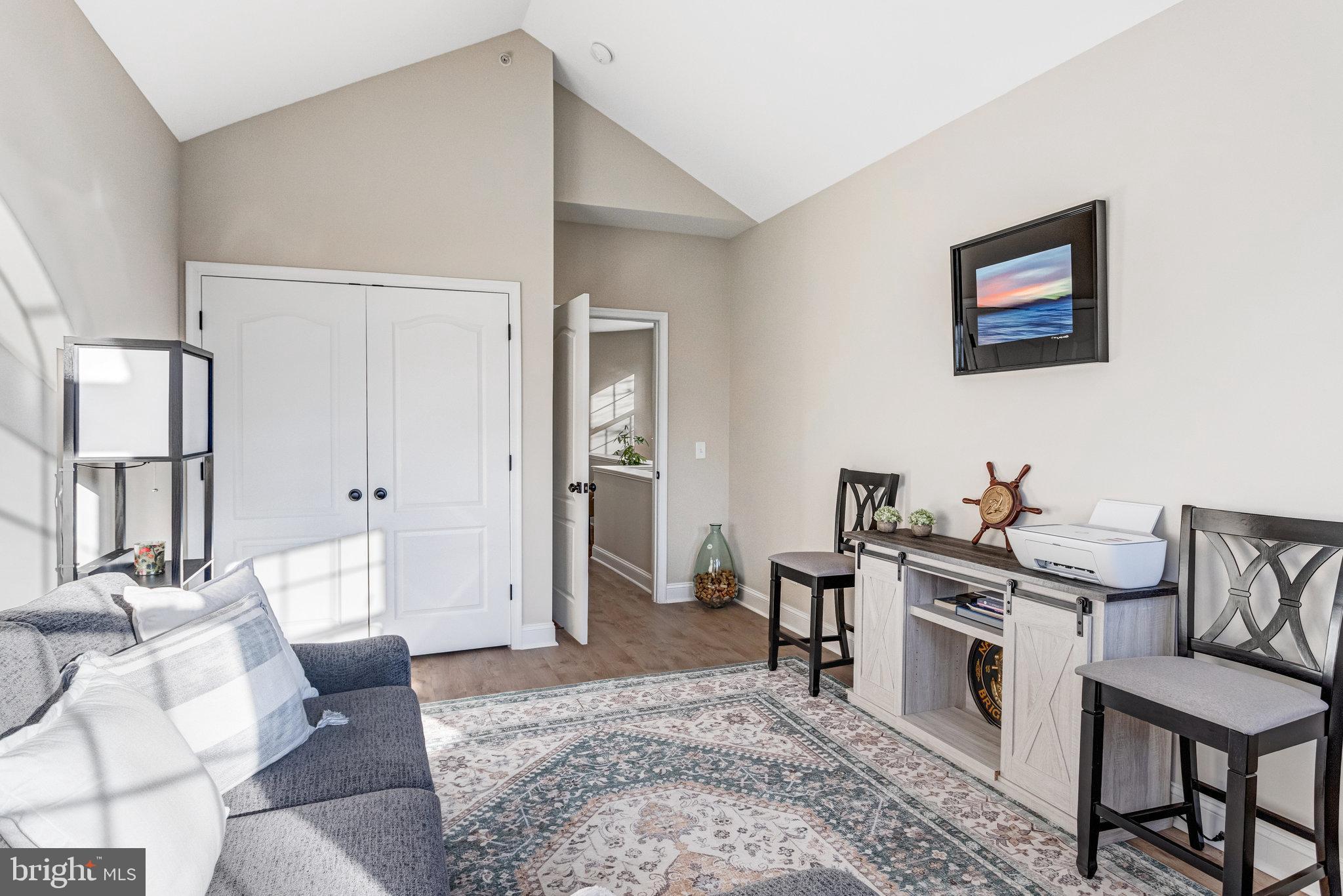 BELMONT BAY - Residential