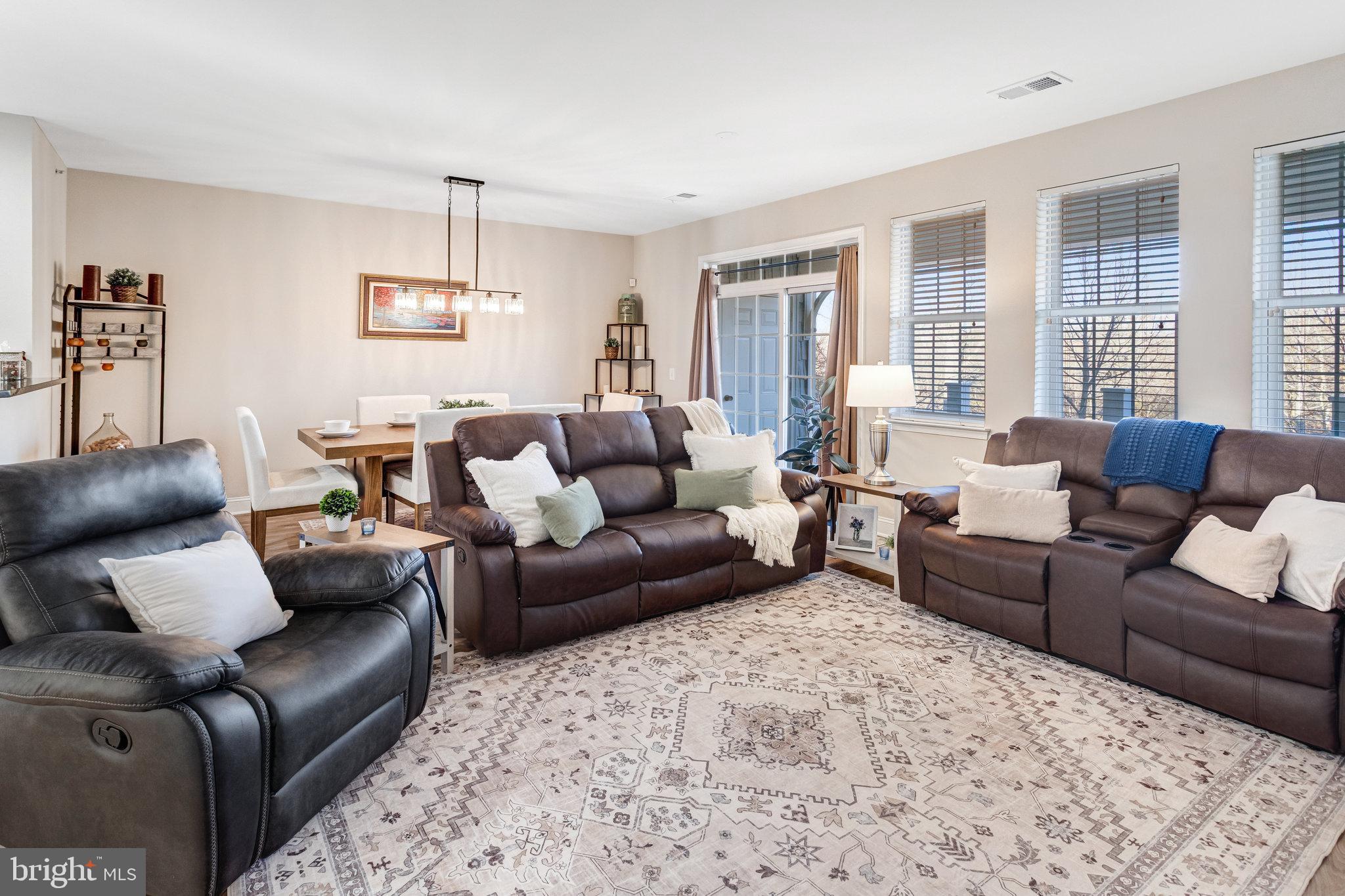 BELMONT BAY - Residential