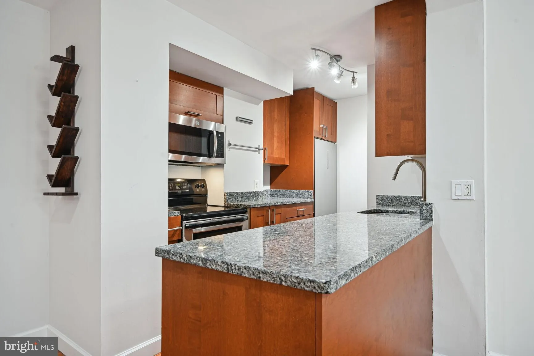 Additional image 17 of 2440 16th Street NW Unit 309, Washington, DC 20009