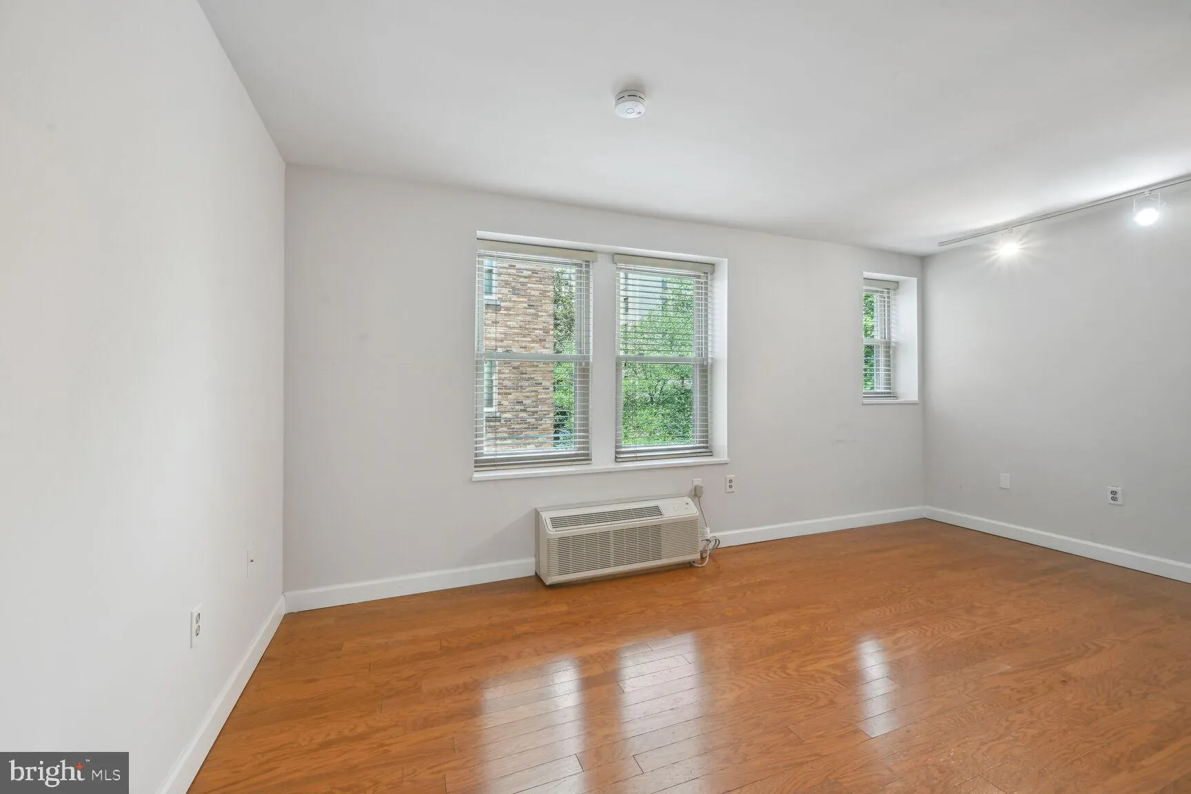 Additional image 24 of 2440 16th Street NW Unit 309, Washington, DC 20009