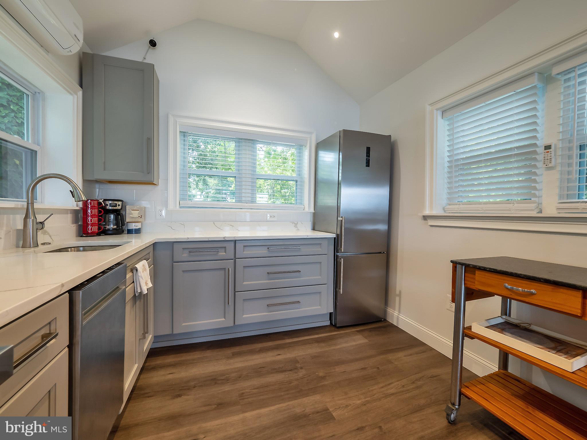 SUMMER CITY - Residential