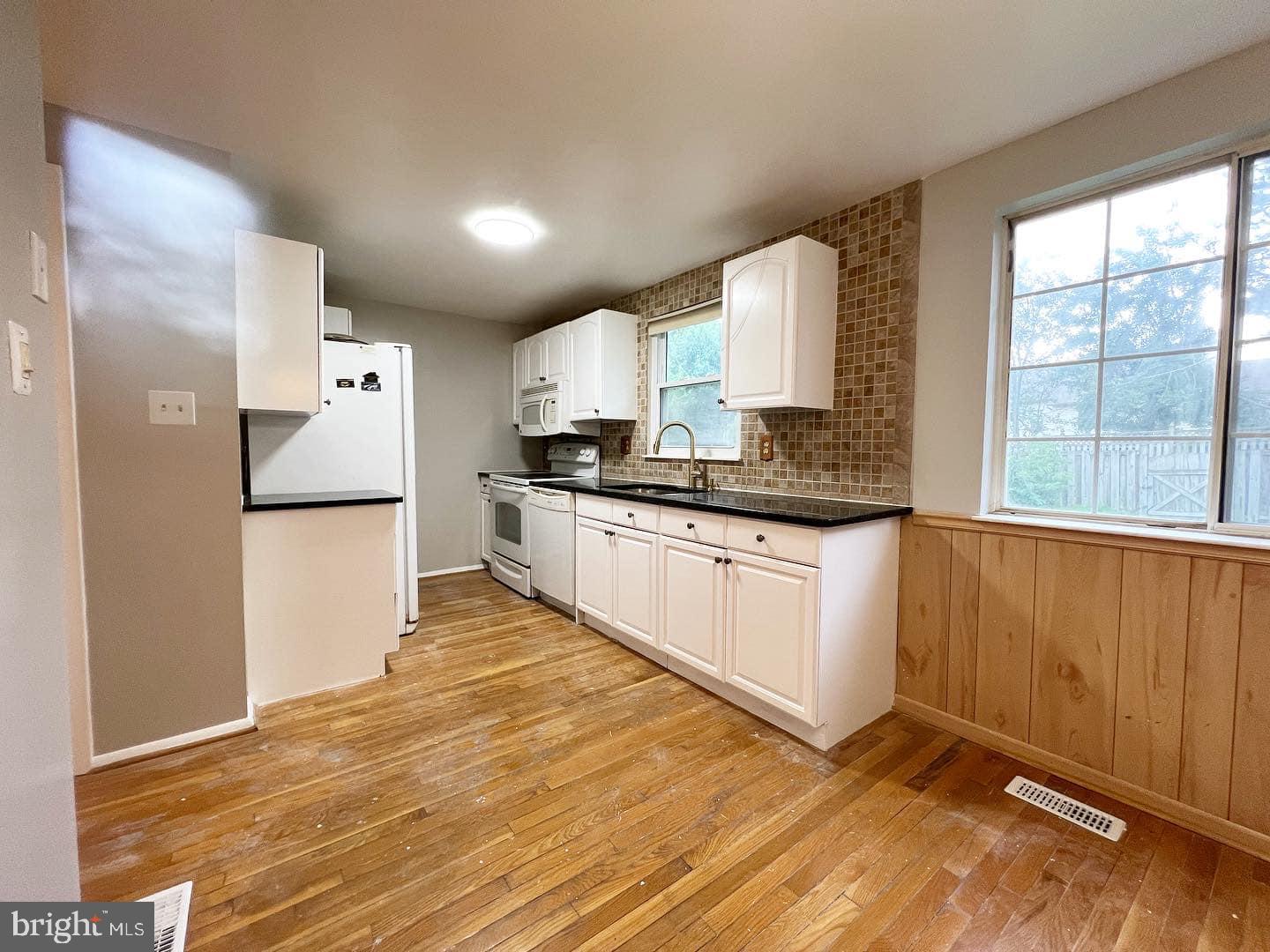 GERMANTOWN - Residential Lease