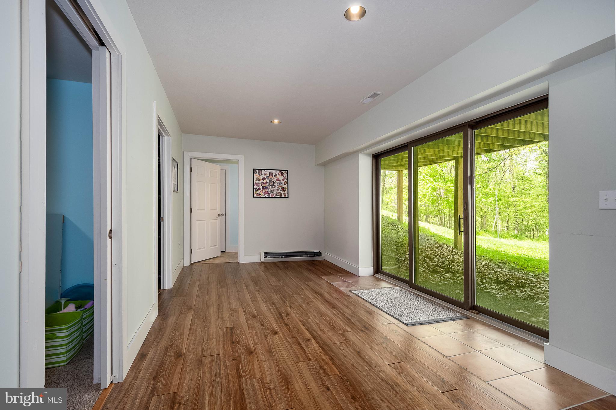 MOSS CREEK - Residential