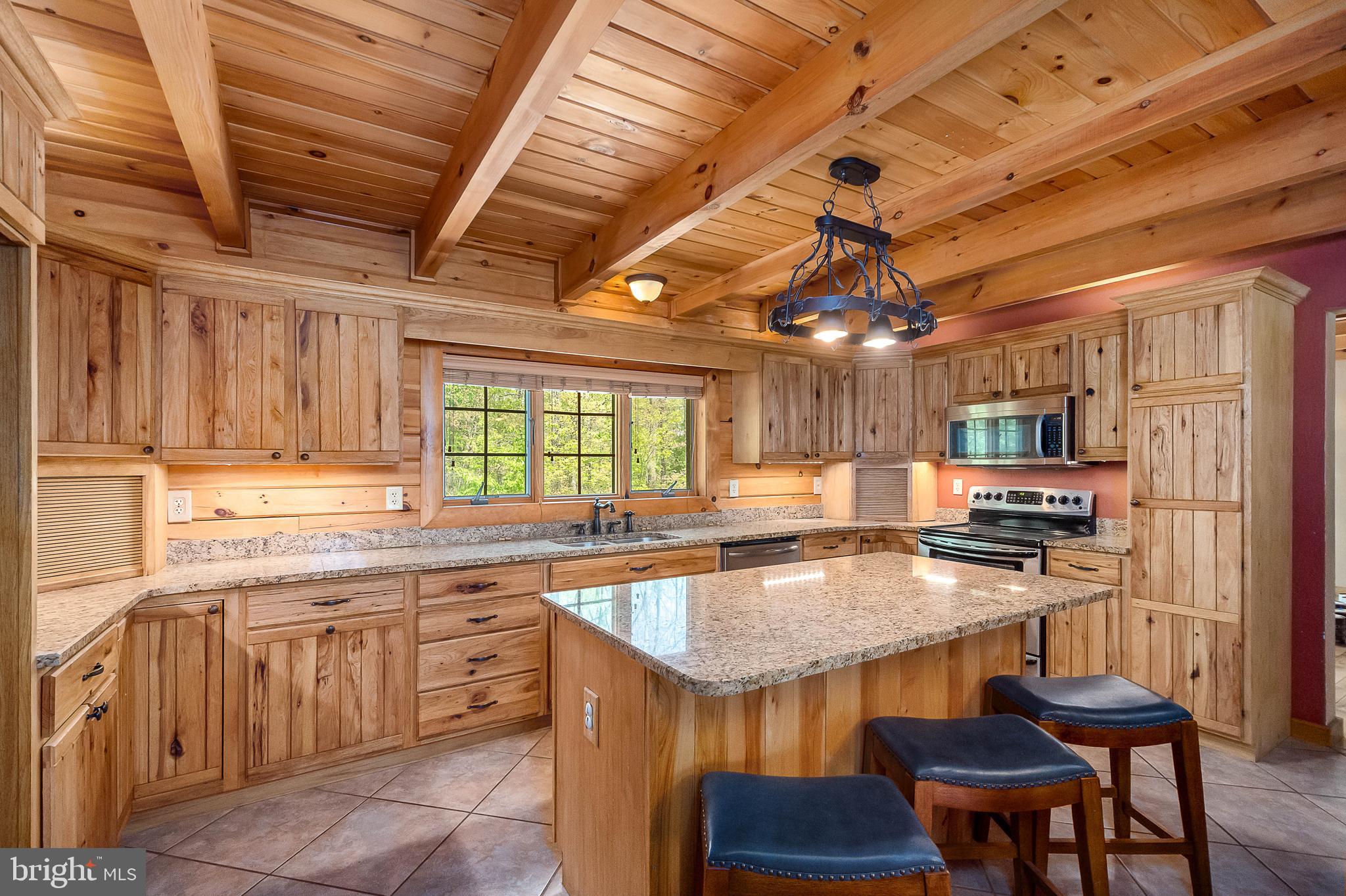 MOSS CREEK - Residential