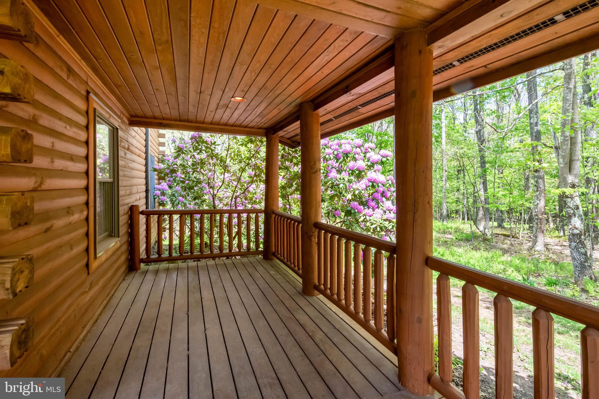 MOSS CREEK - Residential