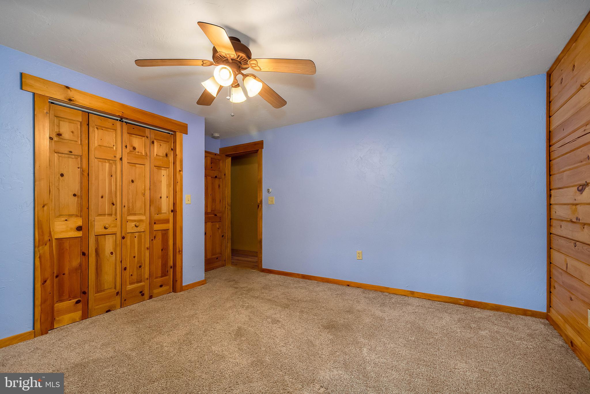 MOSS CREEK - Residential
