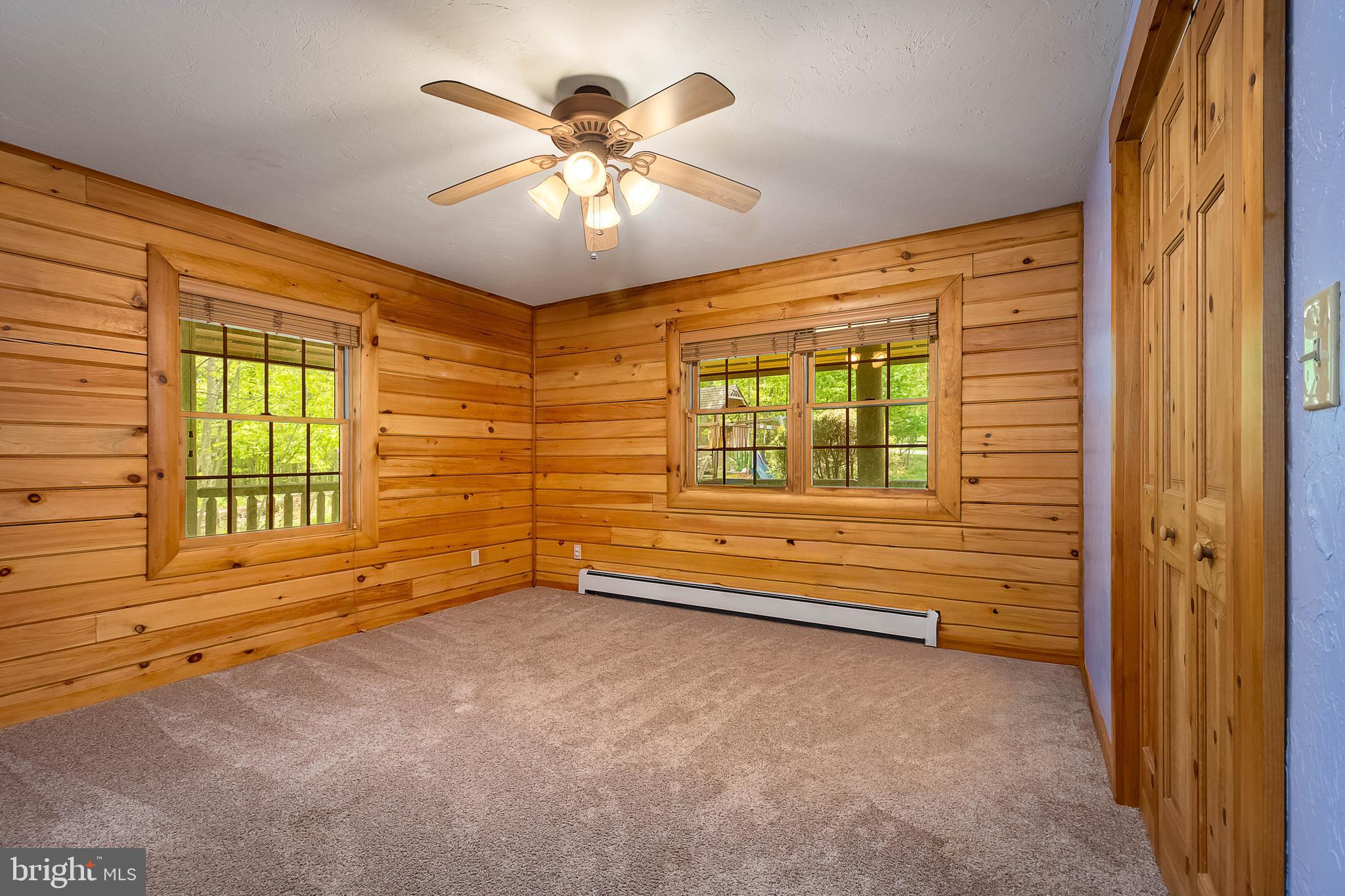MOSS CREEK - Residential