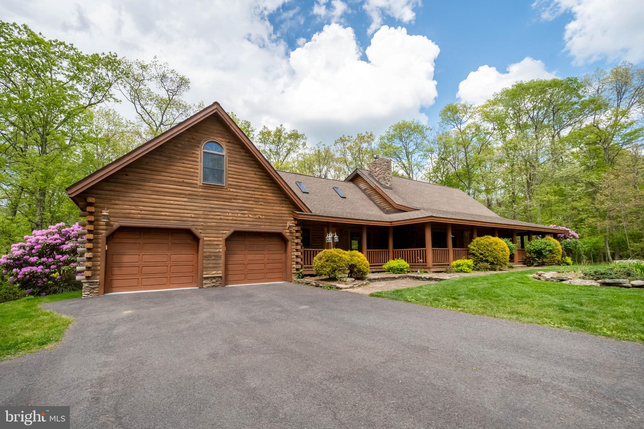 MOSS CREEK - Residential