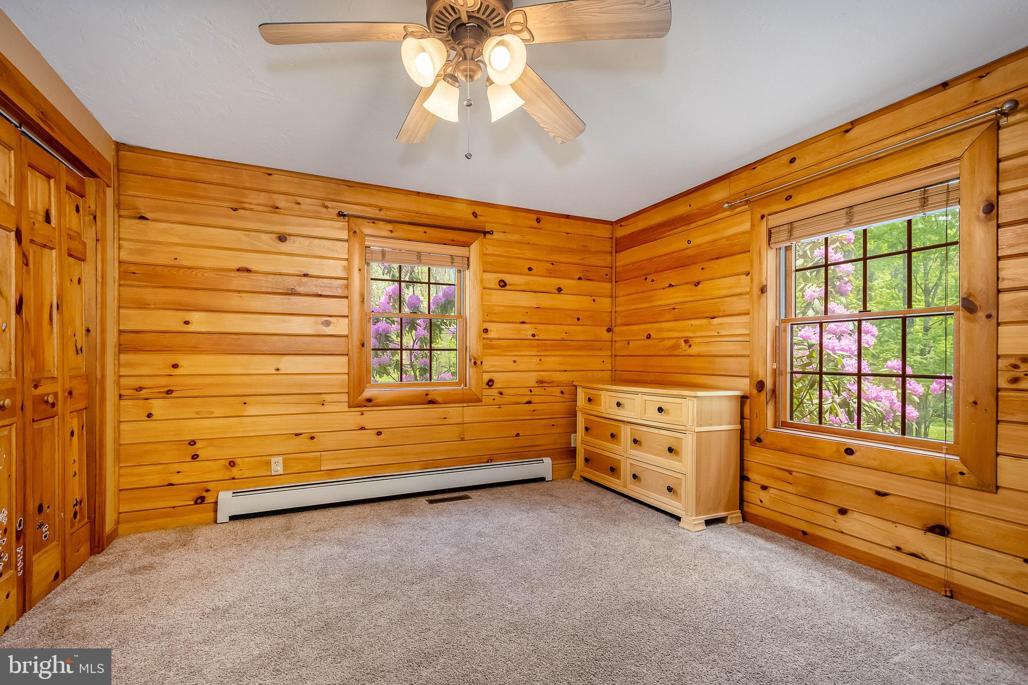 MOSS CREEK - Residential
