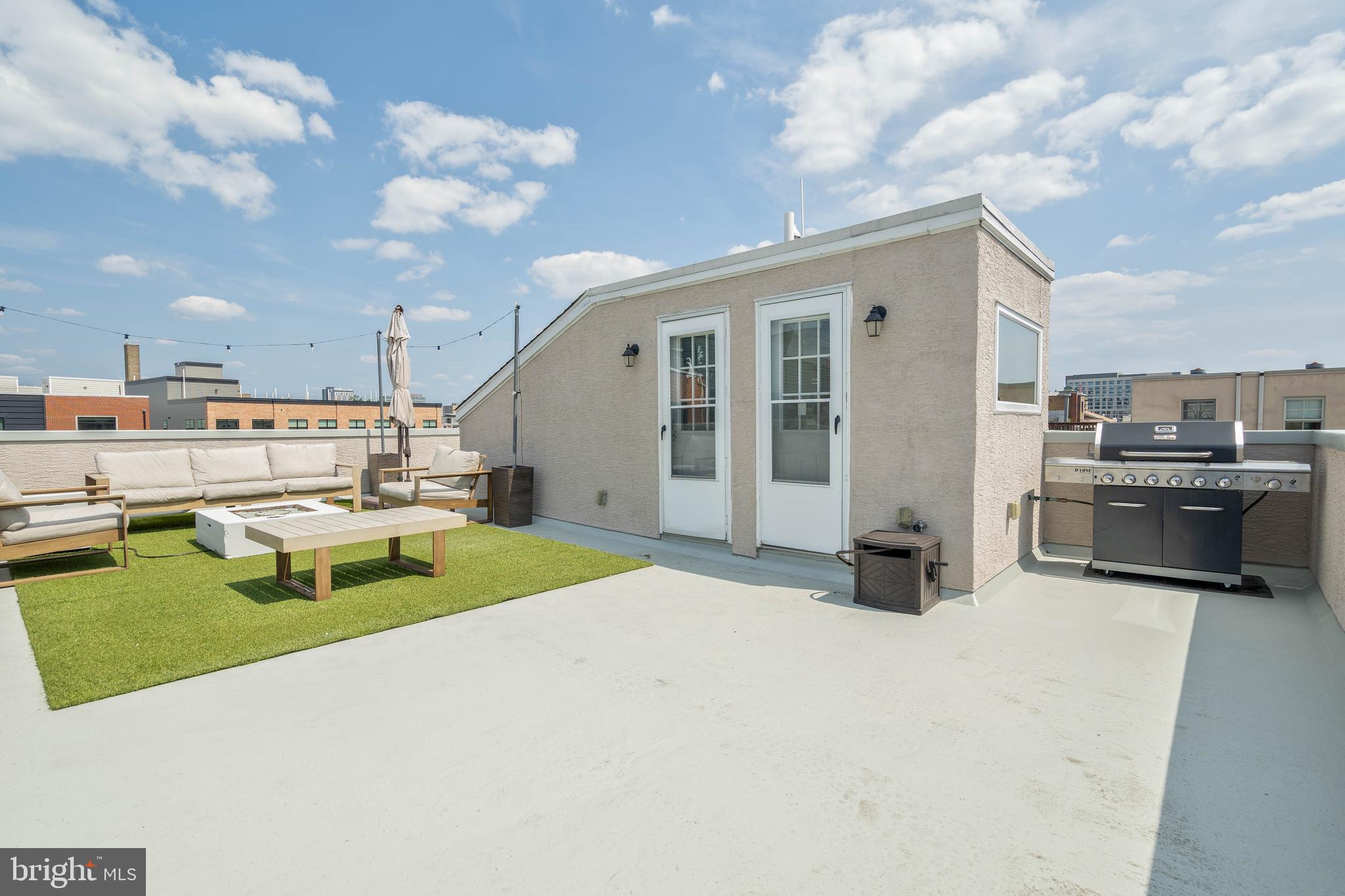 ART MUSEUM AREA - Residential