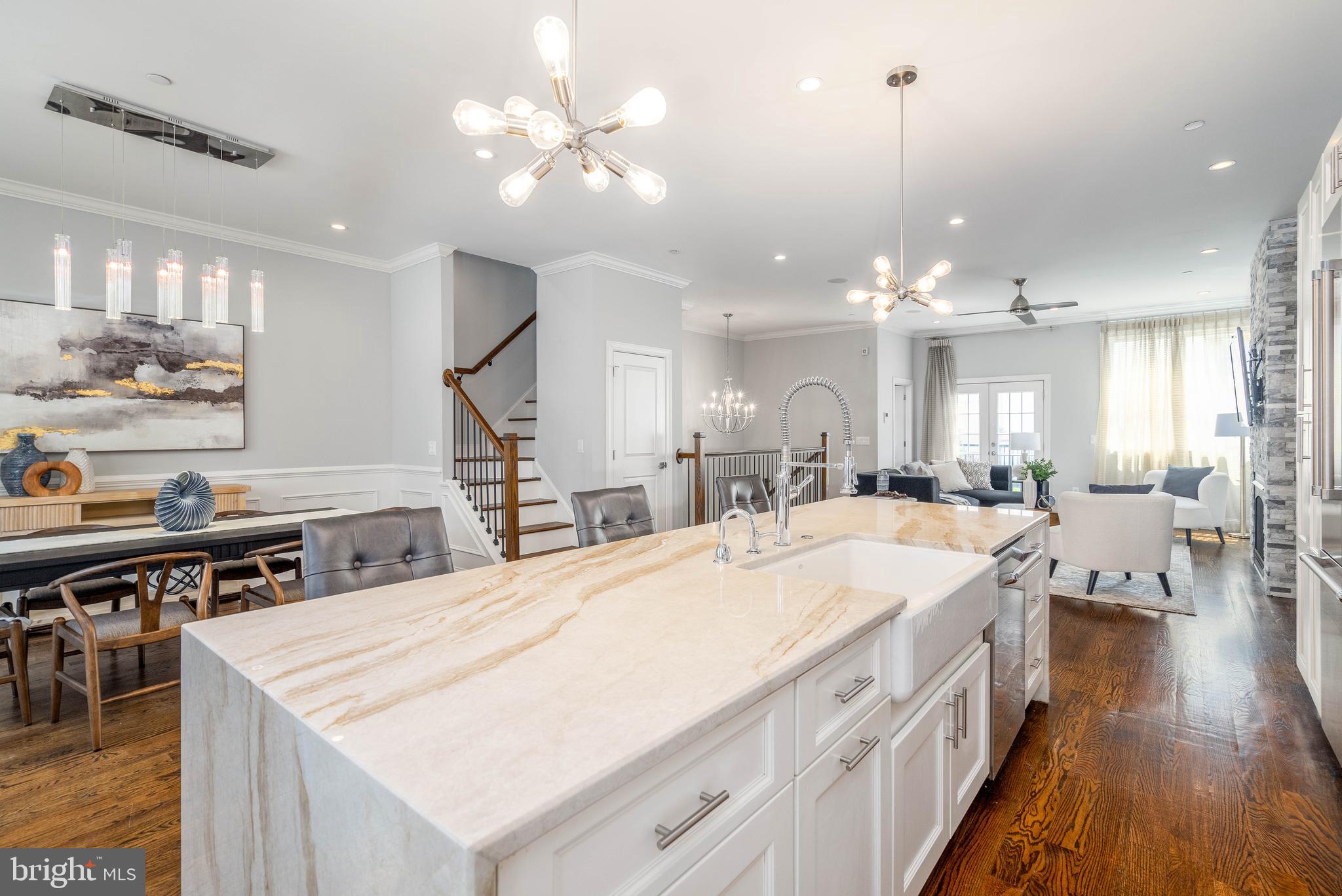 ART MUSEUM AREA - Residential