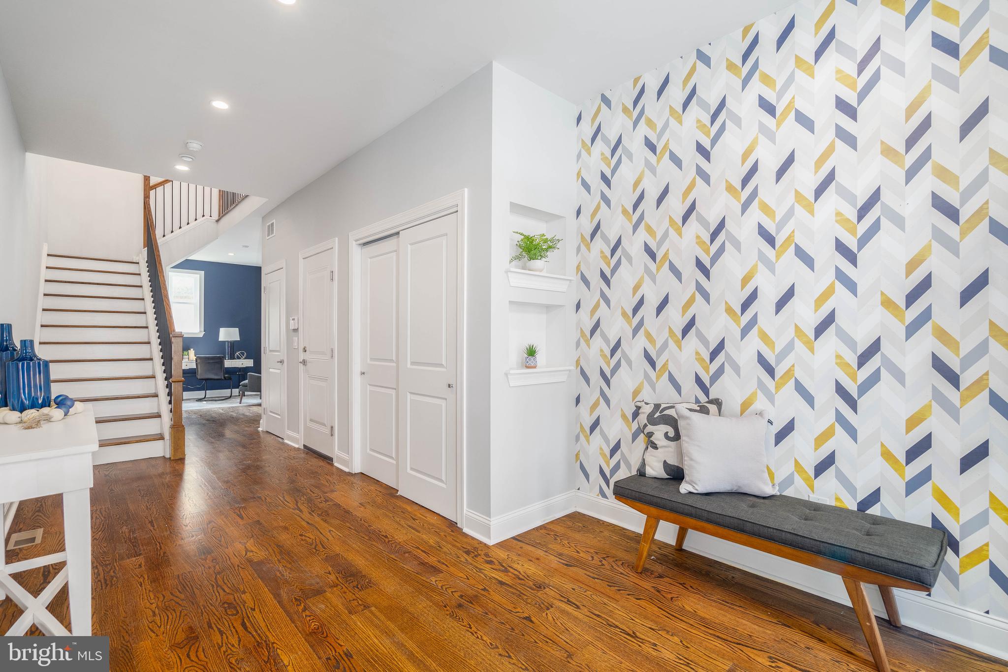 ART MUSEUM AREA - Residential