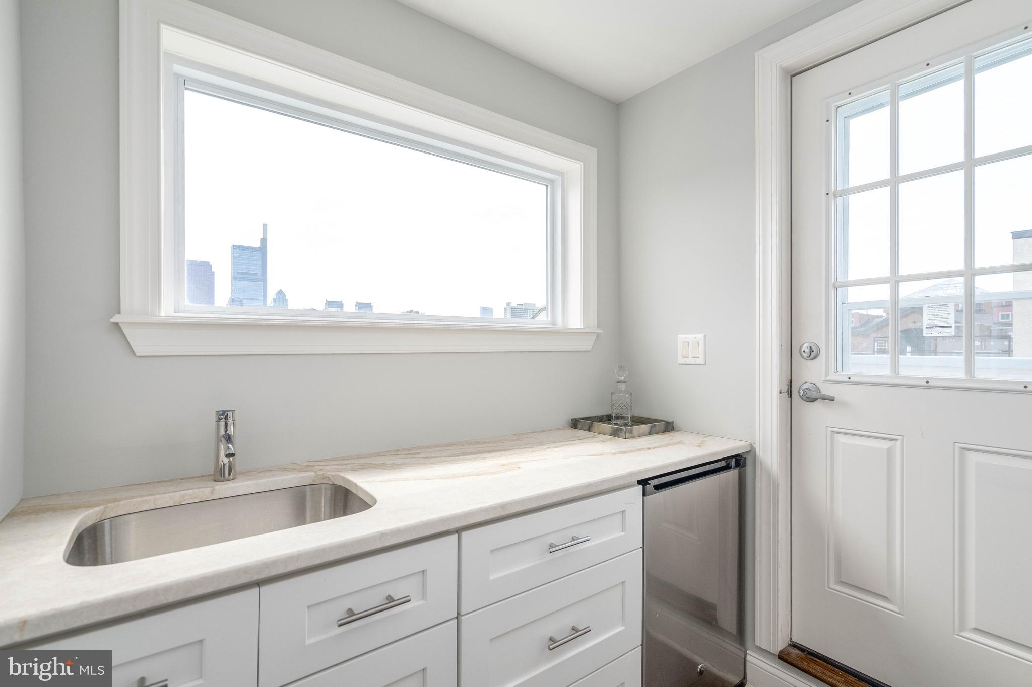 ART MUSEUM AREA - Residential