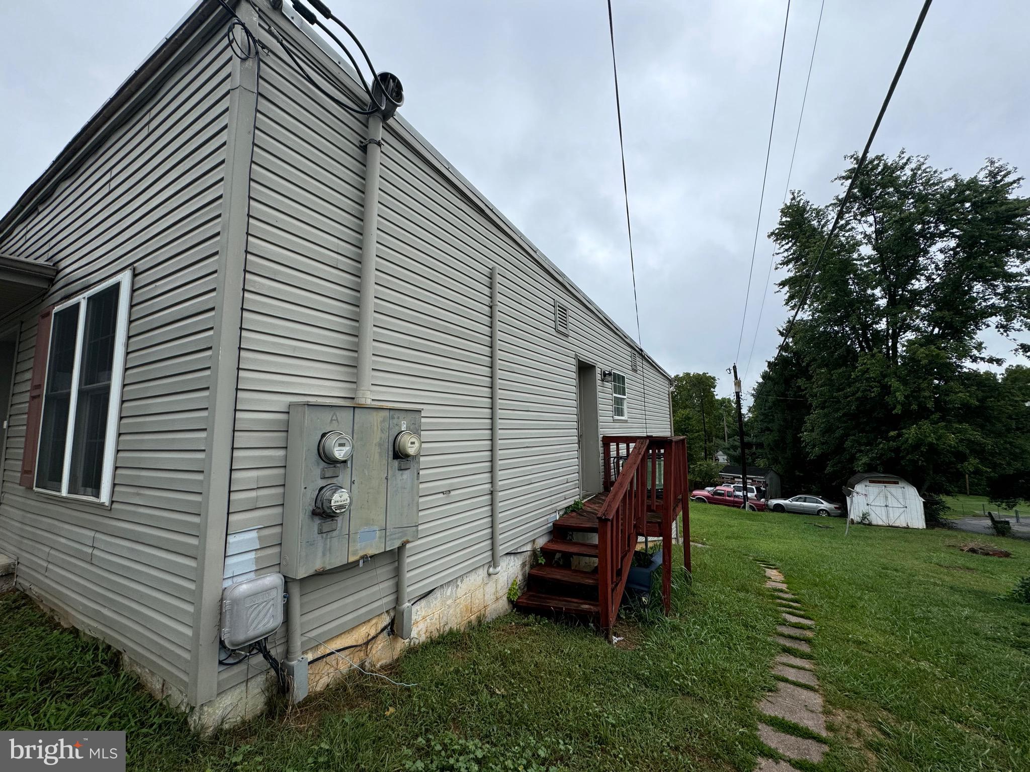 CHERRY HILL ESTATES - Residential Income