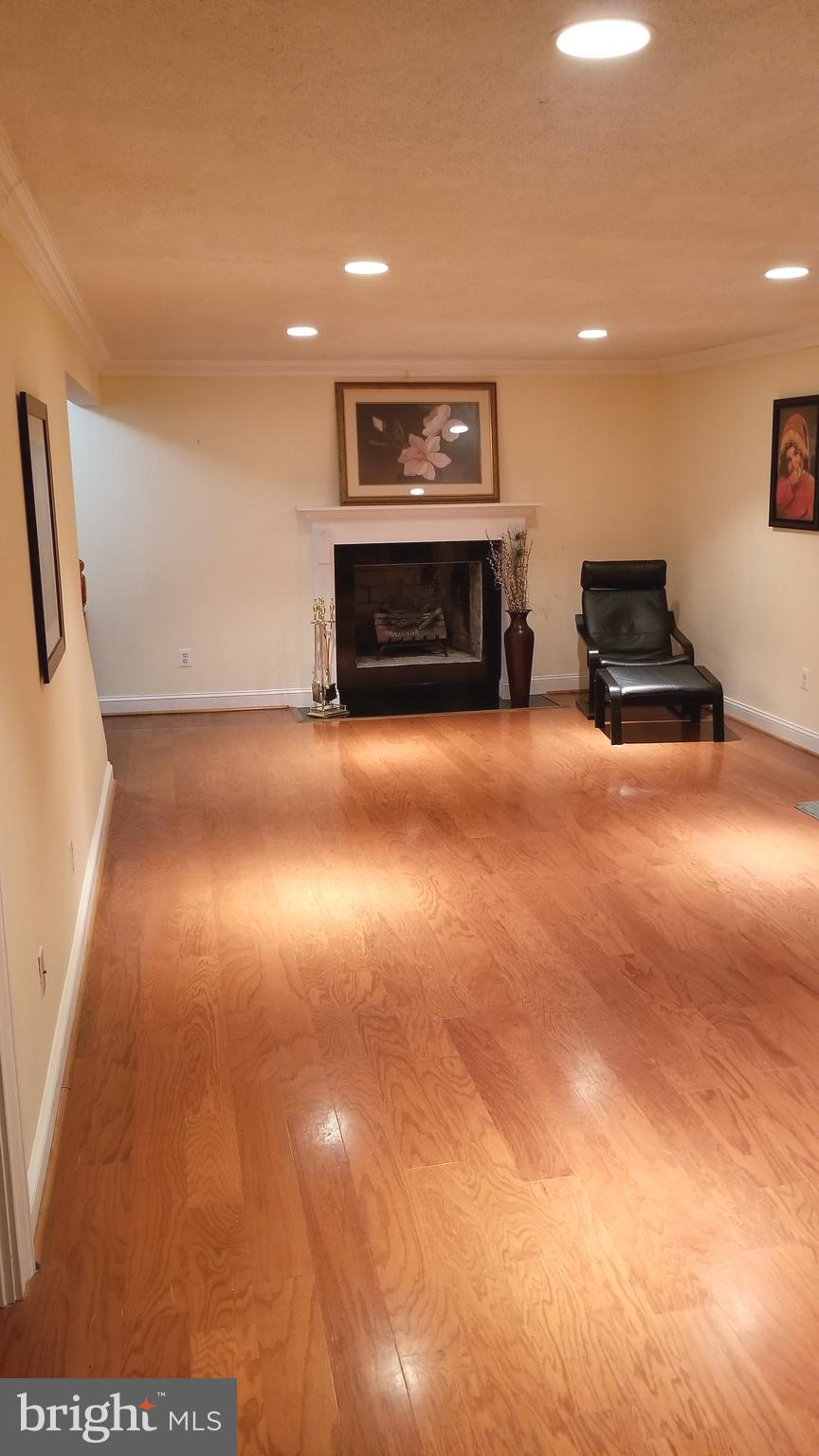 RAVENSWORTH GROVE - Residential