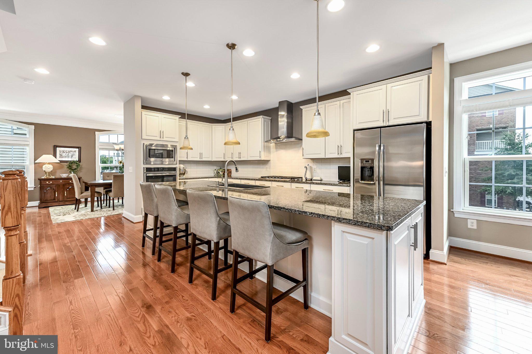 7868 CULLODEN CREST LANE