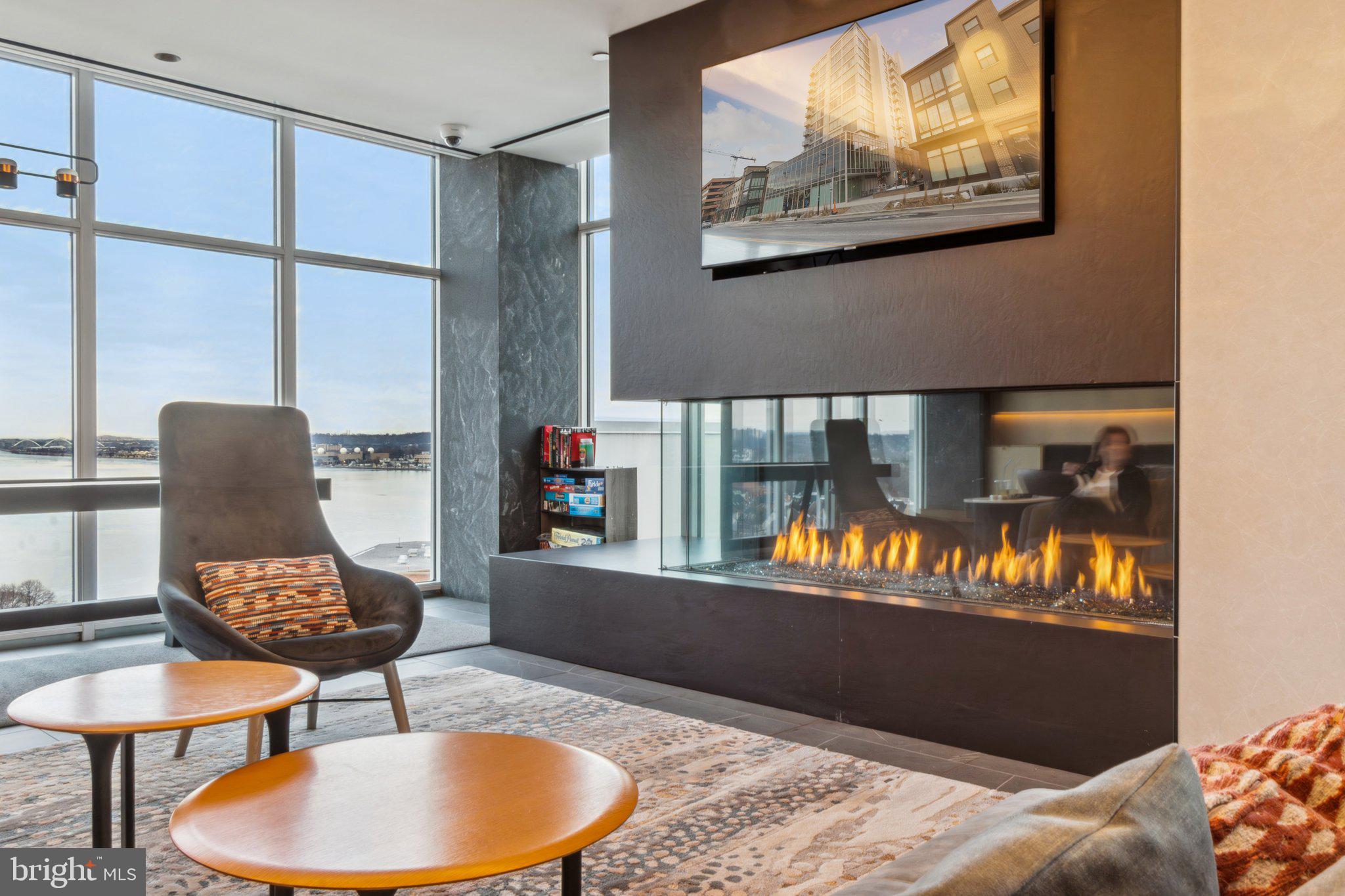 OLD TOWN NORTH - Residential