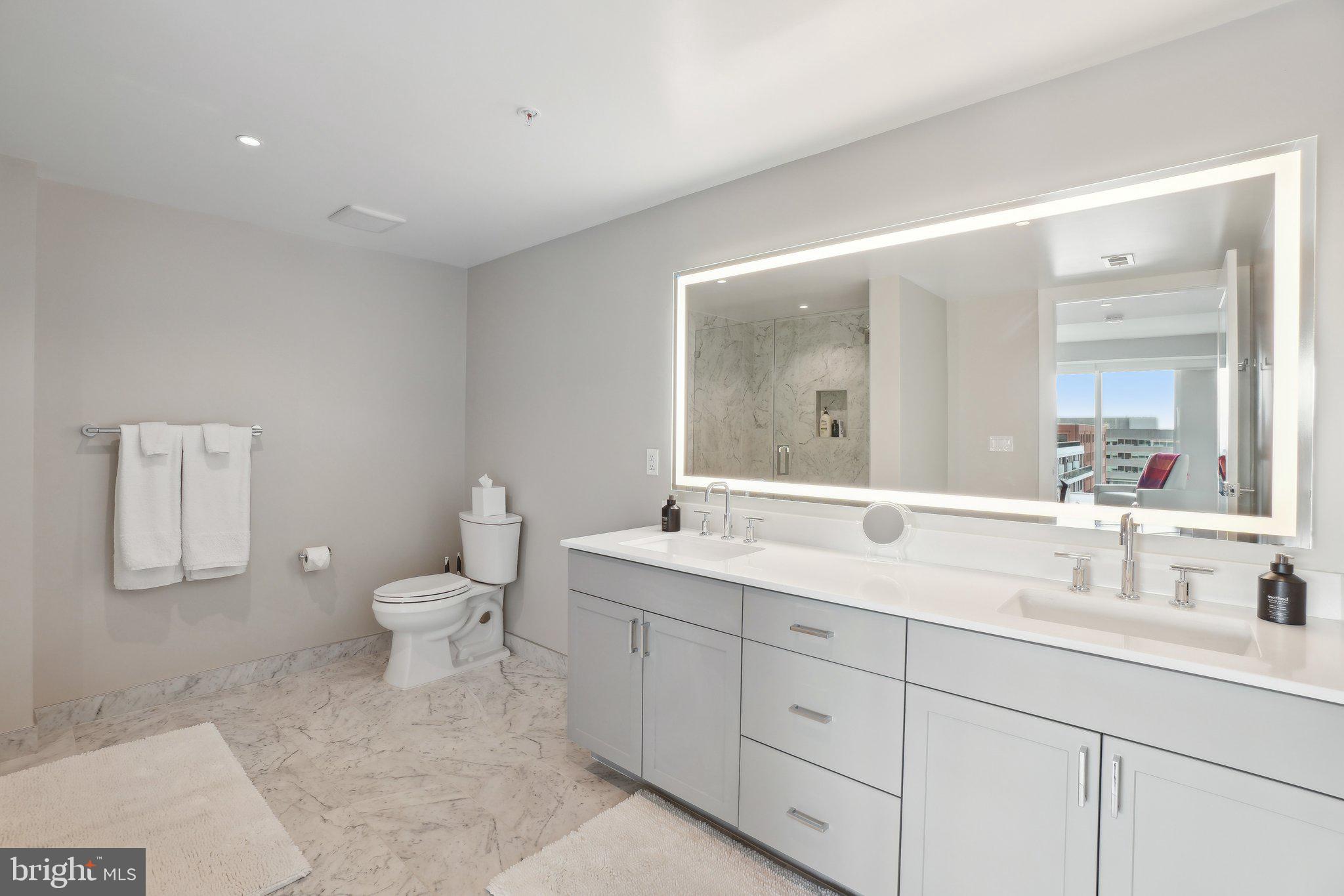 OLD TOWN NORTH - Residential