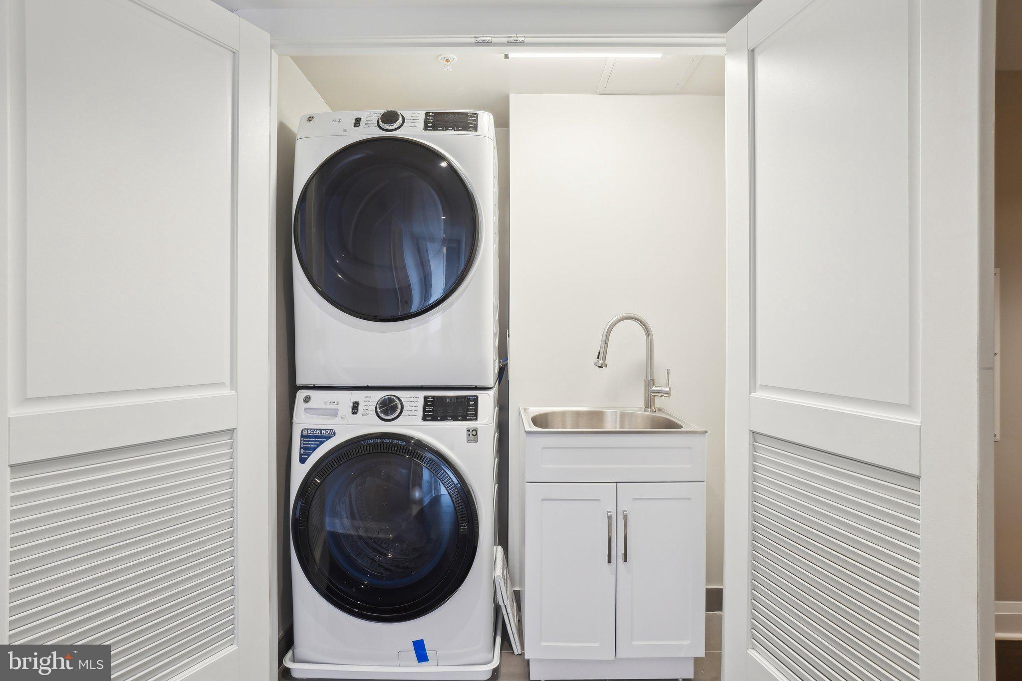 OLD TOWN NORTH - Residential