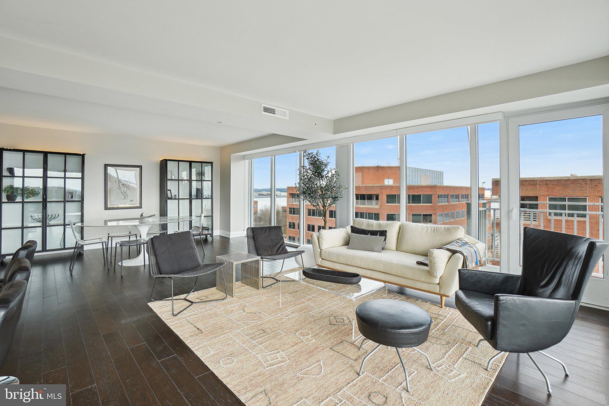 OLD TOWN NORTH - Residential