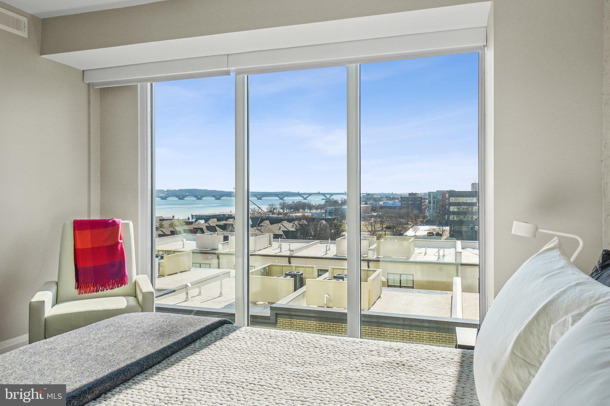 OLD TOWN NORTH - Residential