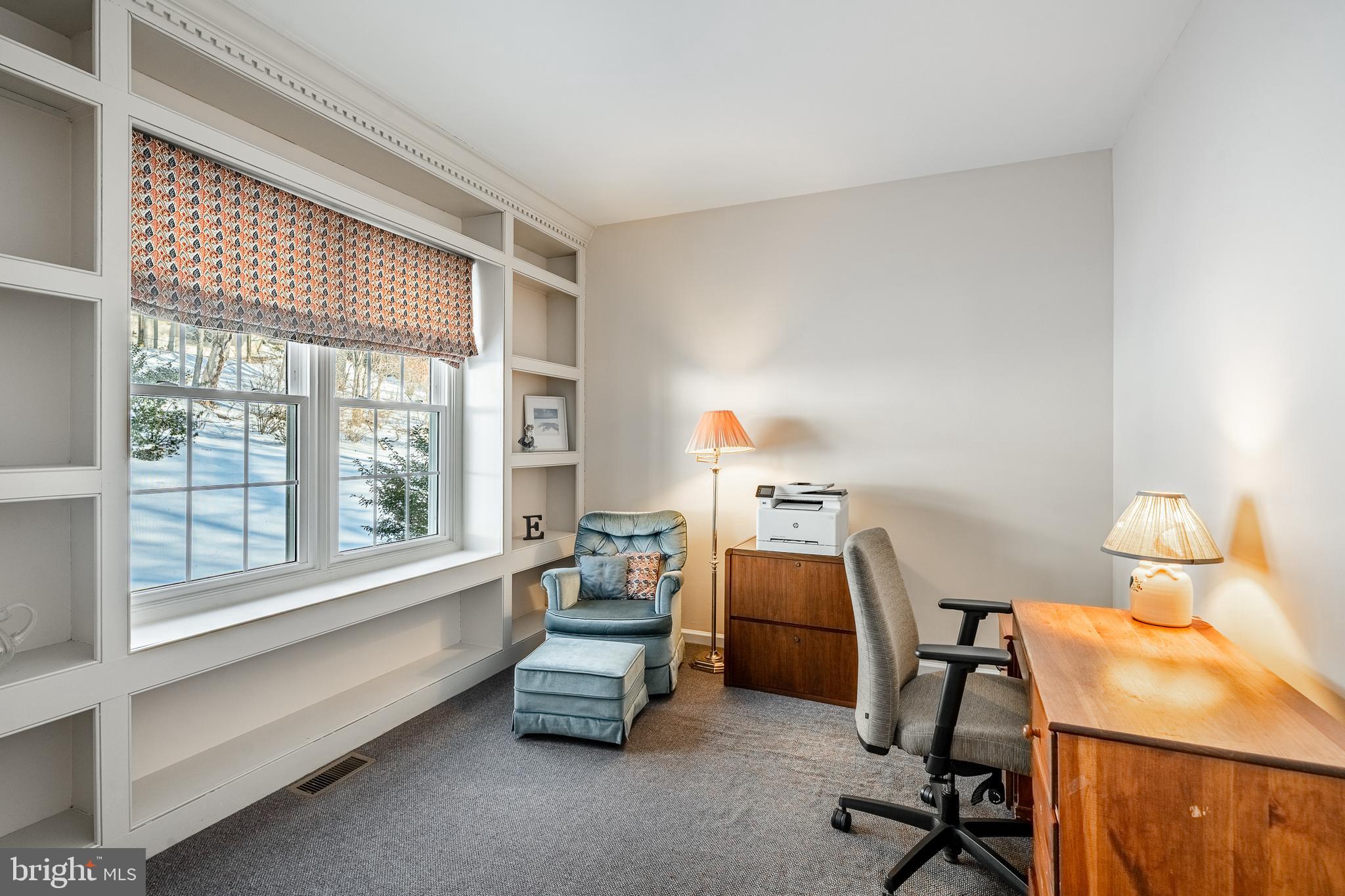 WOODS OF BROOKFIEL - Residential